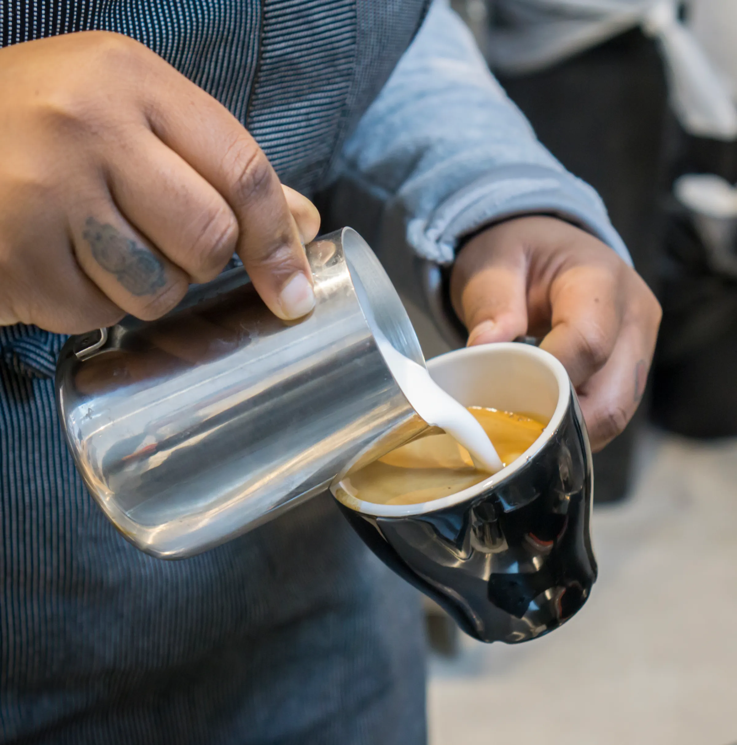 Man Versus Machine München – BohnenSzene empfiehlt das Kult-Café der Szene